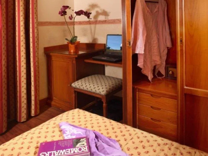 Hotel Alessandrino Rome 3*,  Italië