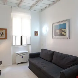 Apartamento In Beato Angelico, Roma
